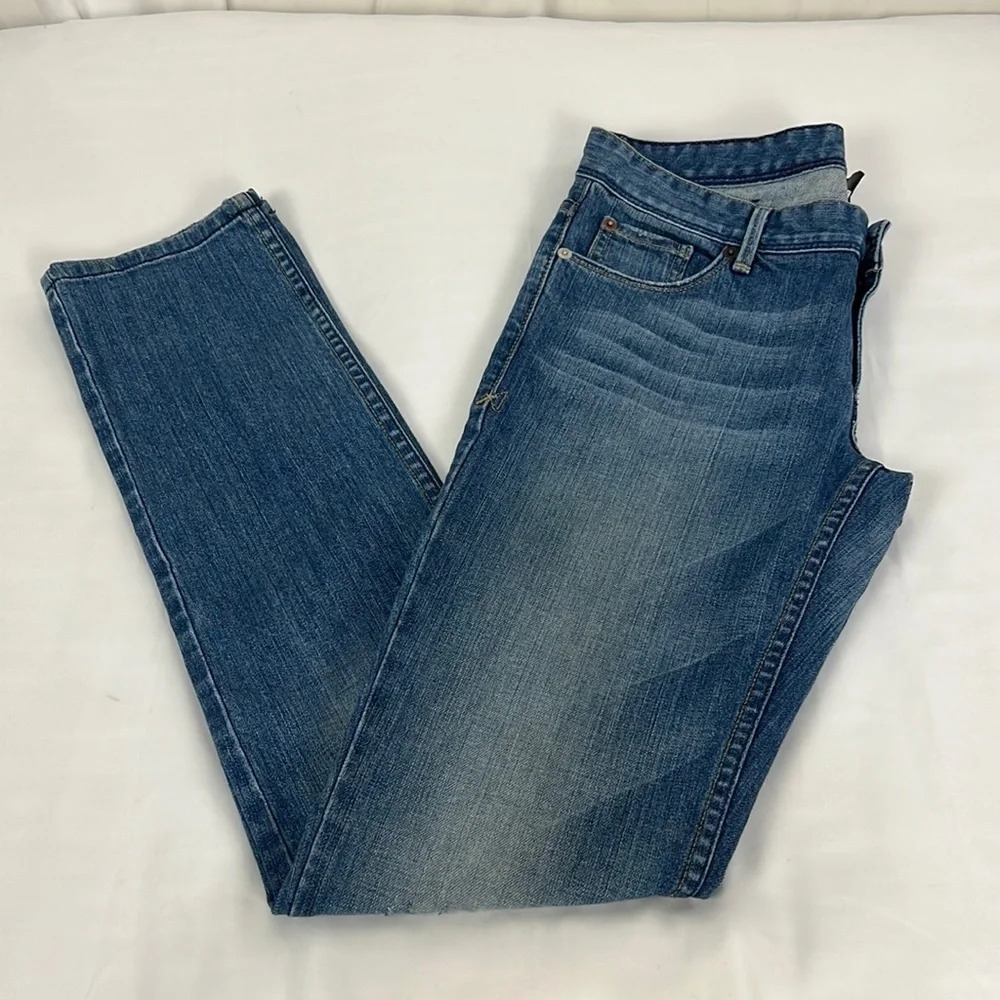 Armani Exchange Women’s 6R Potassium Resin Jean